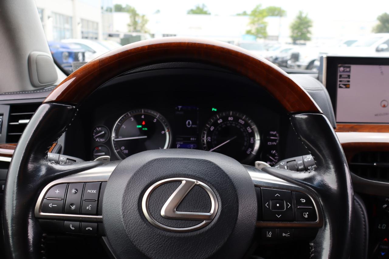 Lexus LX 570 Sport Utility 2017