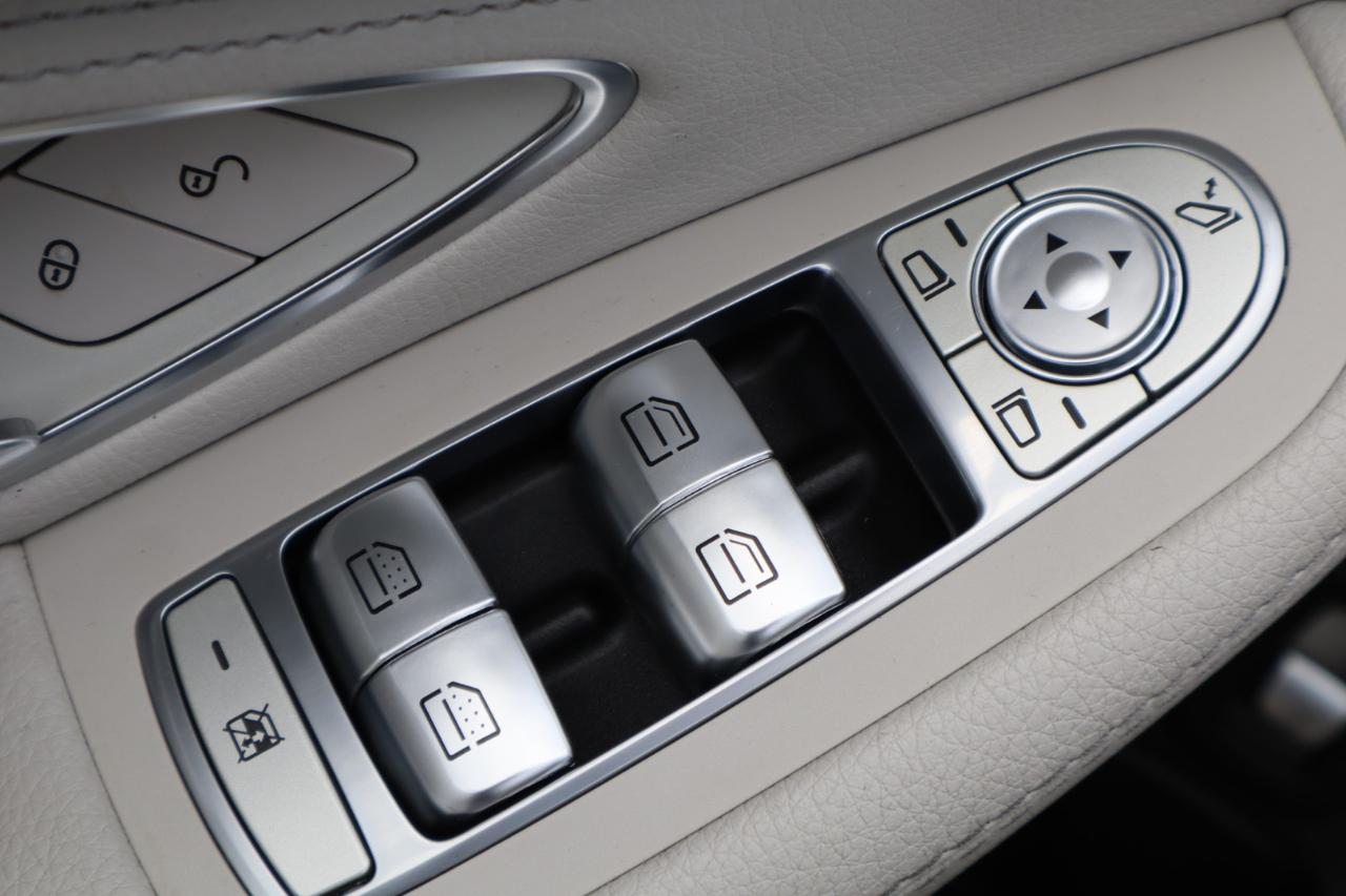 Mercedes-Benz C-Class C300 4MATIC Sedan 2016