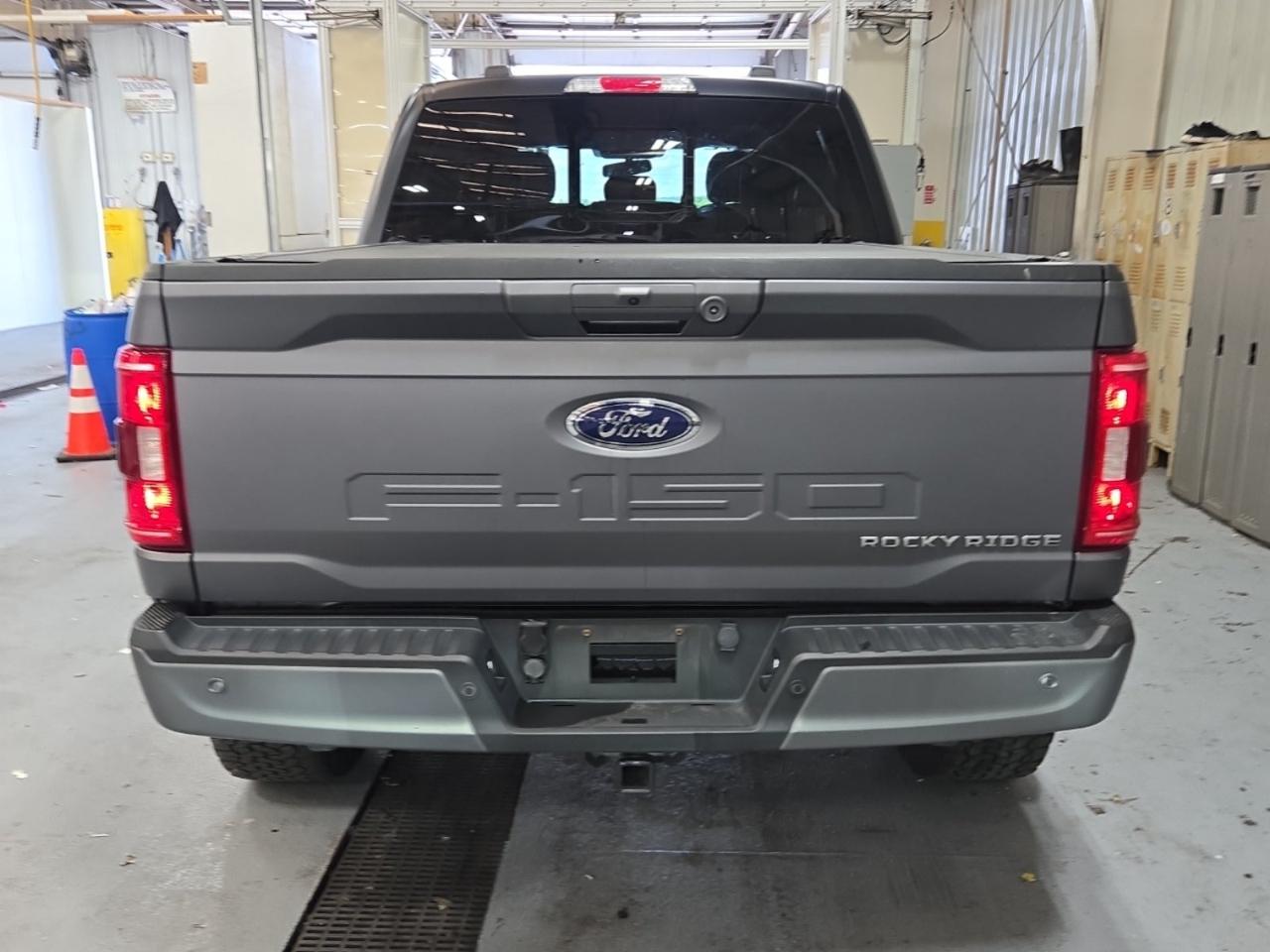 Ford F-150  2021