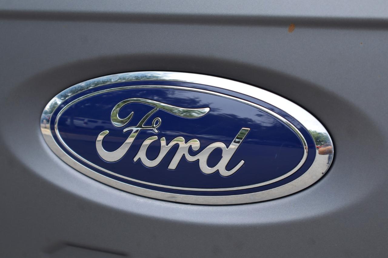 Ford F-150  2021