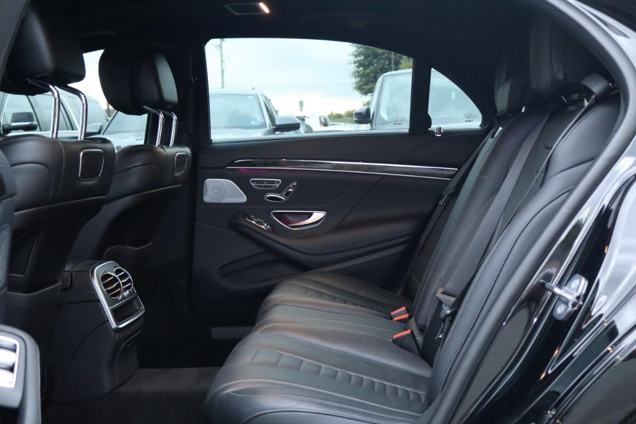 Mercedes-Benz S-Class S560 4MATIC 2019
