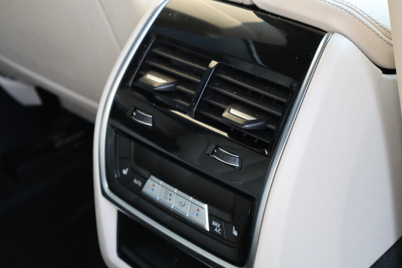 BMW X5 xDrive40i 2021