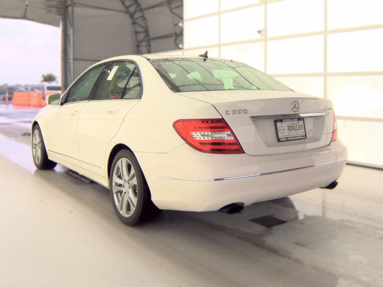 Mercedes-Benz C-Class C300 4MATIC Sport Sedan 2013