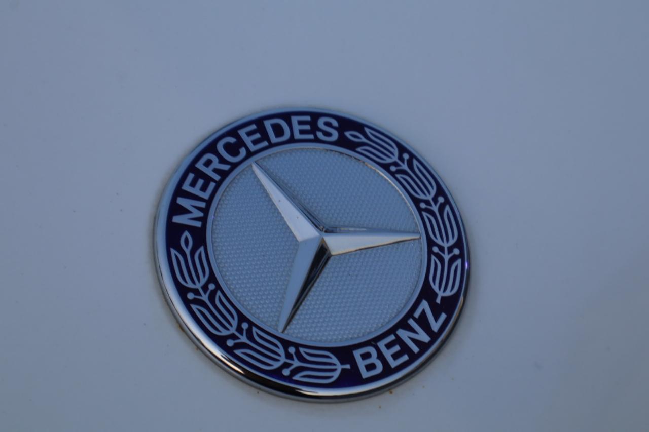 Mercedes-Benz C-Class C300 4MATIC Sport Sedan 2013