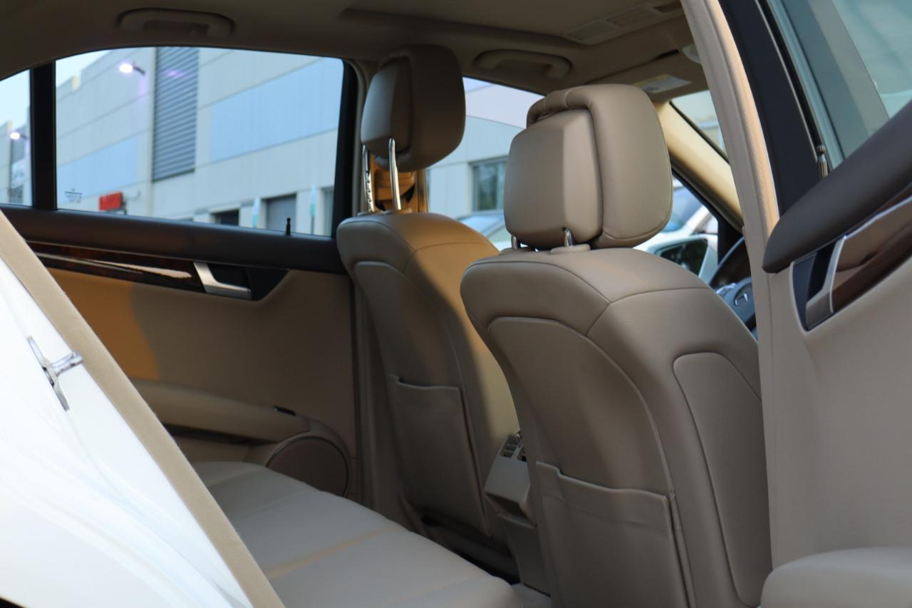 Mercedes-Benz C-Class C300 4MATIC Sport Sedan 2013