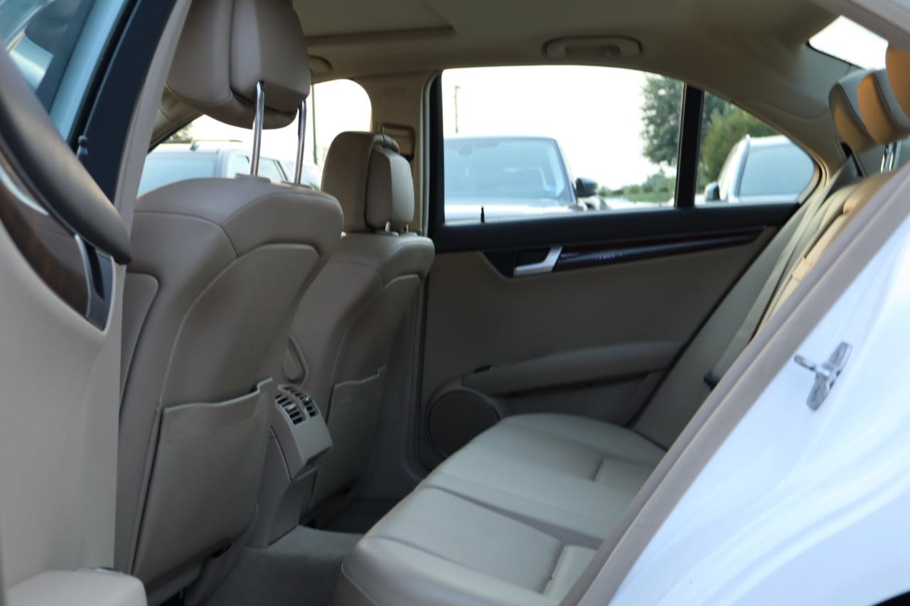 Mercedes-Benz C-Class C300 4MATIC Sport Sedan 2013