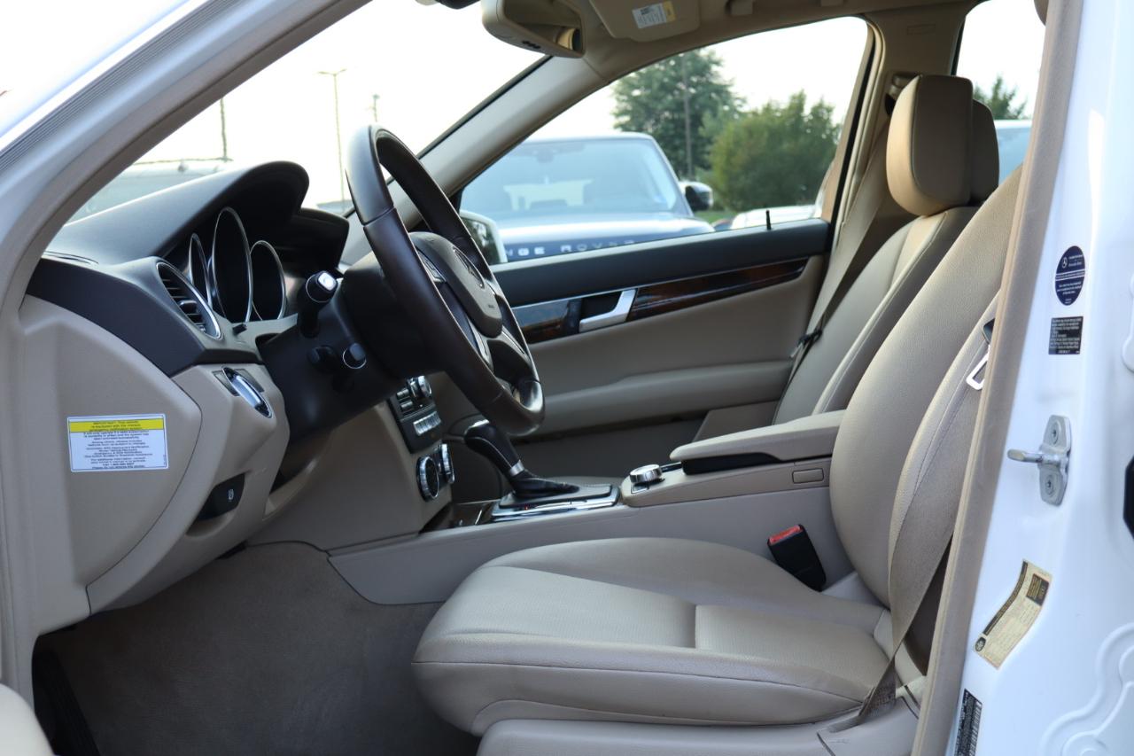 Mercedes-Benz C-Class C300 4MATIC Sport Sedan 2013