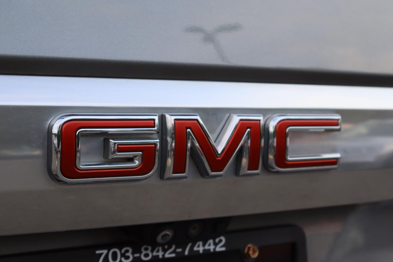 GMC Yukon XL Denali 4WD 2021
