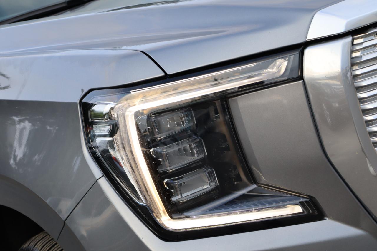 GMC Yukon XL Denali 4WD 2021