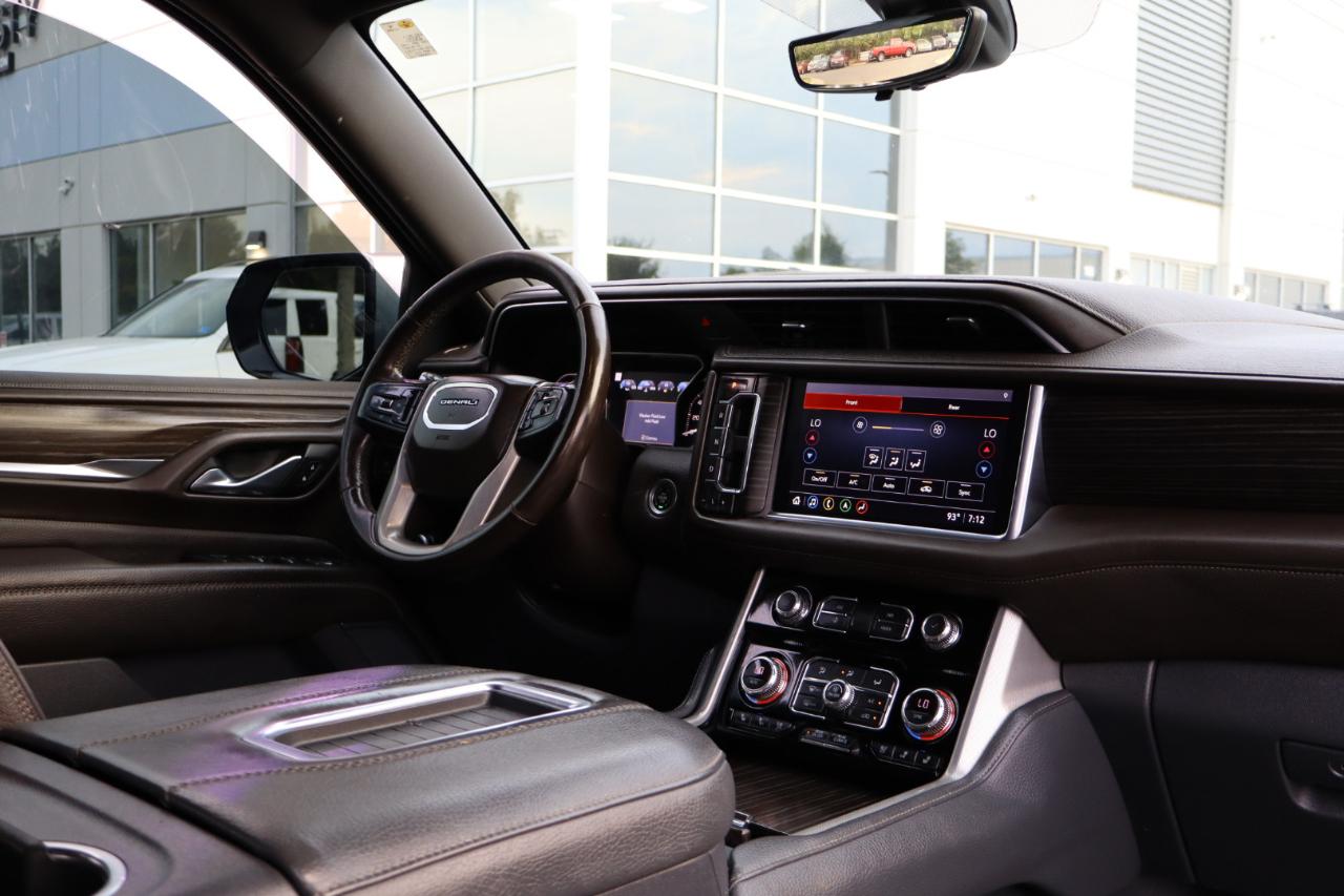 GMC Yukon XL Denali 4WD 2021