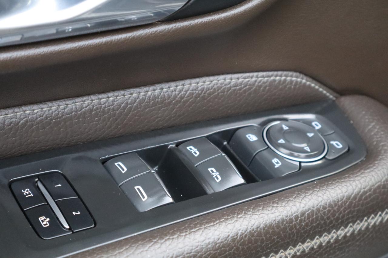 GMC Yukon XL Denali 4WD 2021