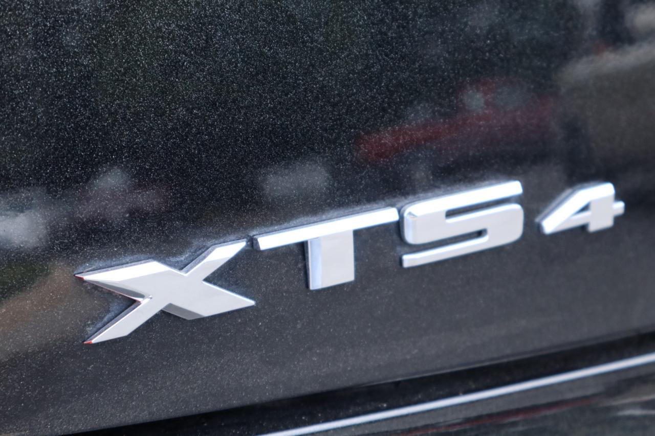 Cadillac XTS Vsport Platinum 4D Sedan AWD 2014