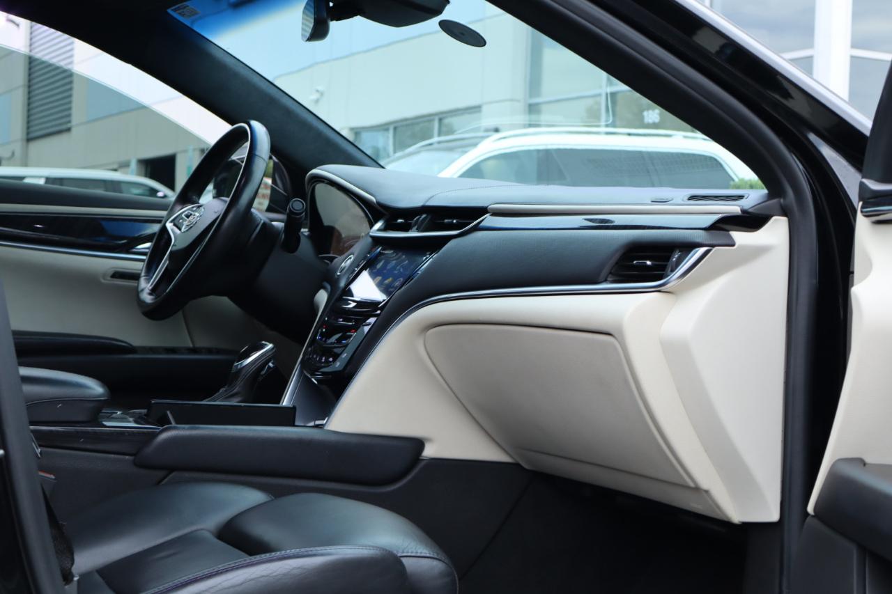 Cadillac XTS Vsport Platinum 4D Sedan AWD 2014