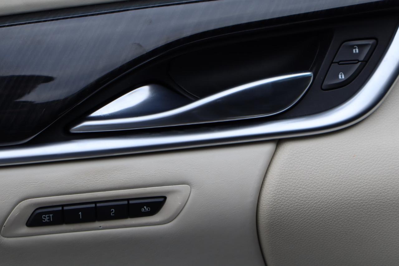 Cadillac XTS Vsport Platinum 4D Sedan AWD 2014
