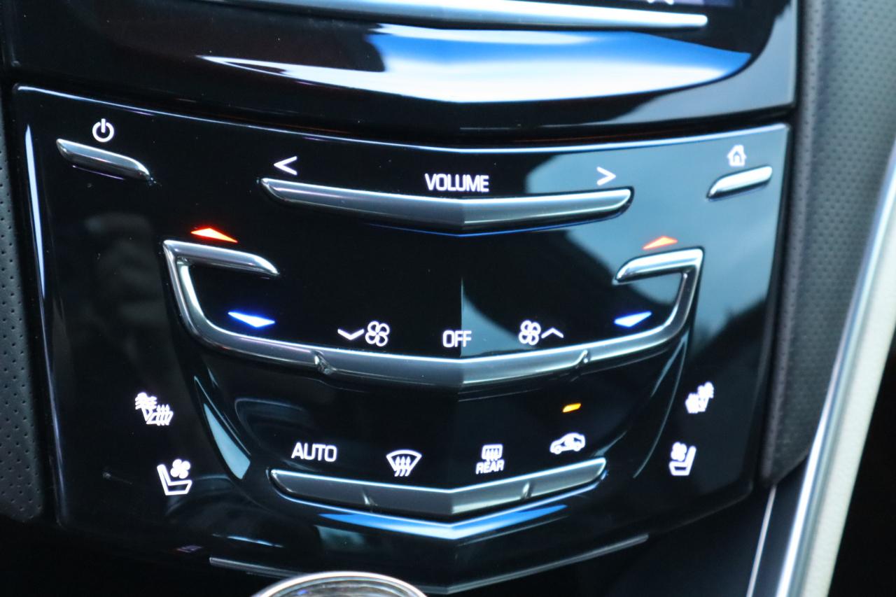 Cadillac XTS Vsport Platinum 4D Sedan AWD 2014