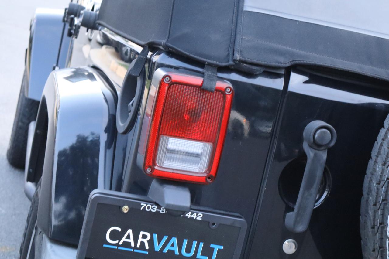Jeep Wrangler Unlimited Sahara 4WD 2007