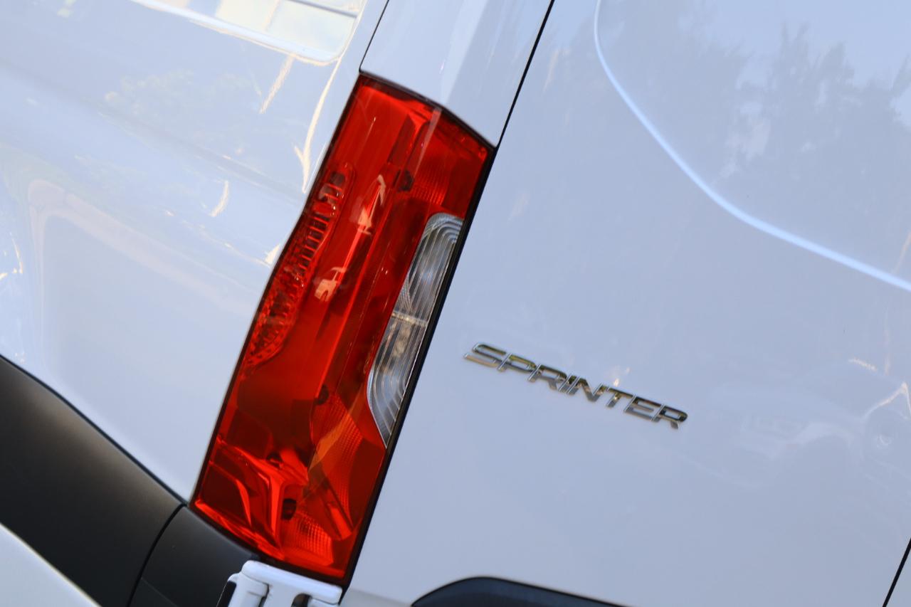 Mercedes-Benz Sprinter 2500 144-in. WB 2024