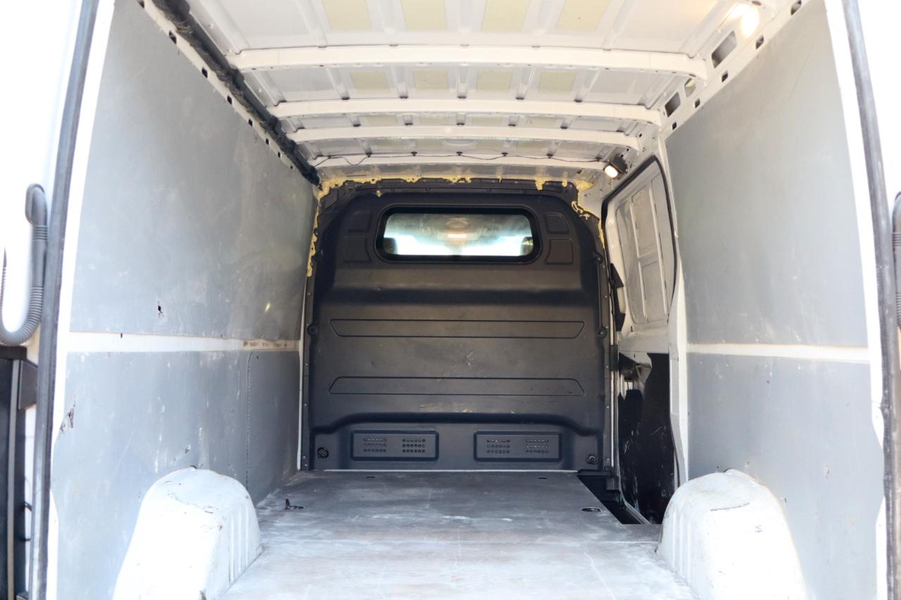 Mercedes-Benz Sprinter 2500 144-in. WB 2024