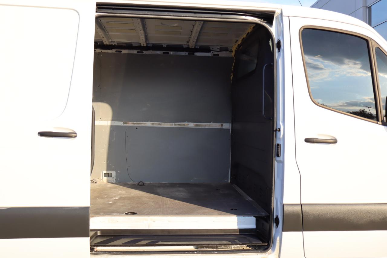 Mercedes-Benz Sprinter 2500 144-in. WB 2024