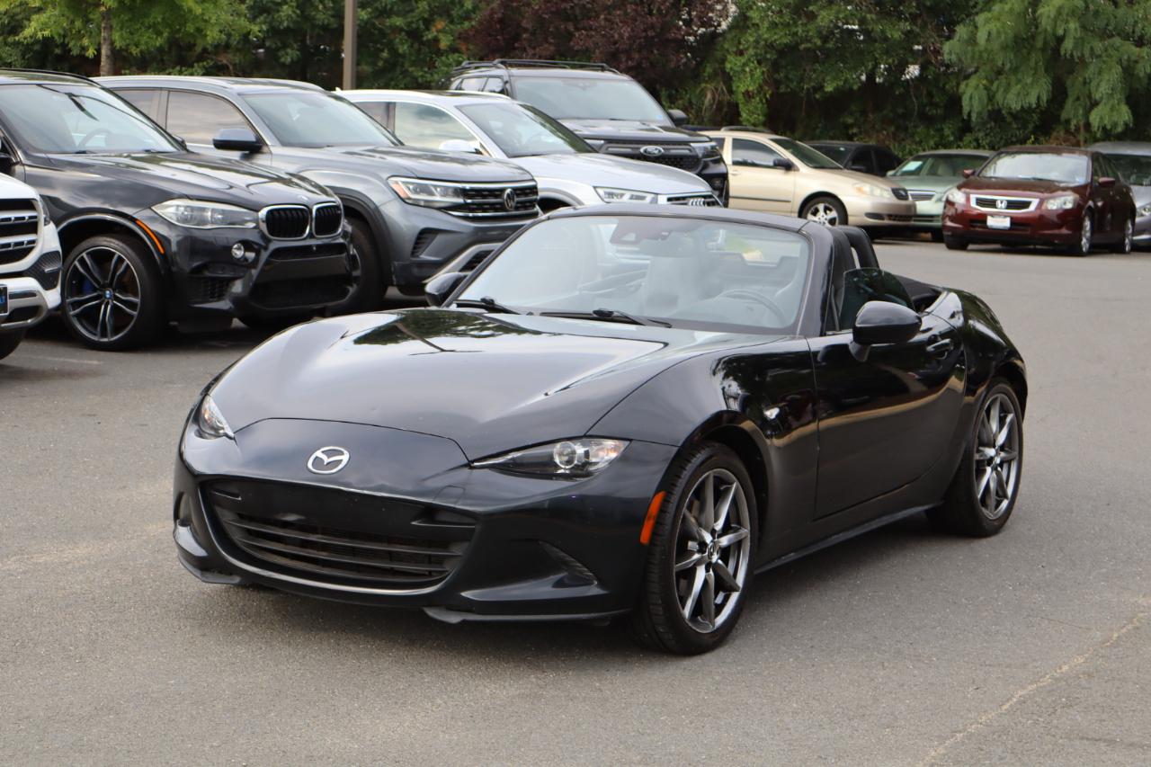 Mazda MX-5 Miata Grand Touring 6AT 2022