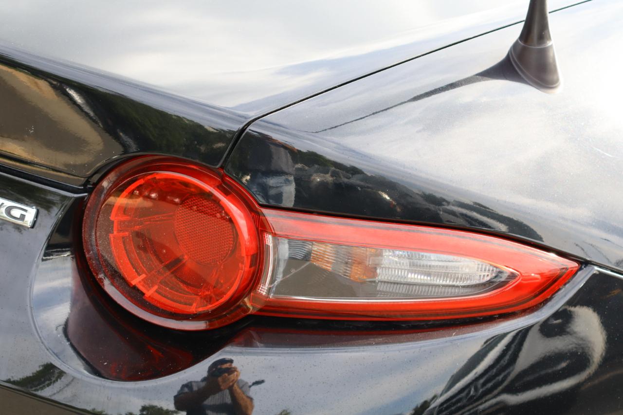 Mazda MX-5 Miata Grand Touring 6AT 2022