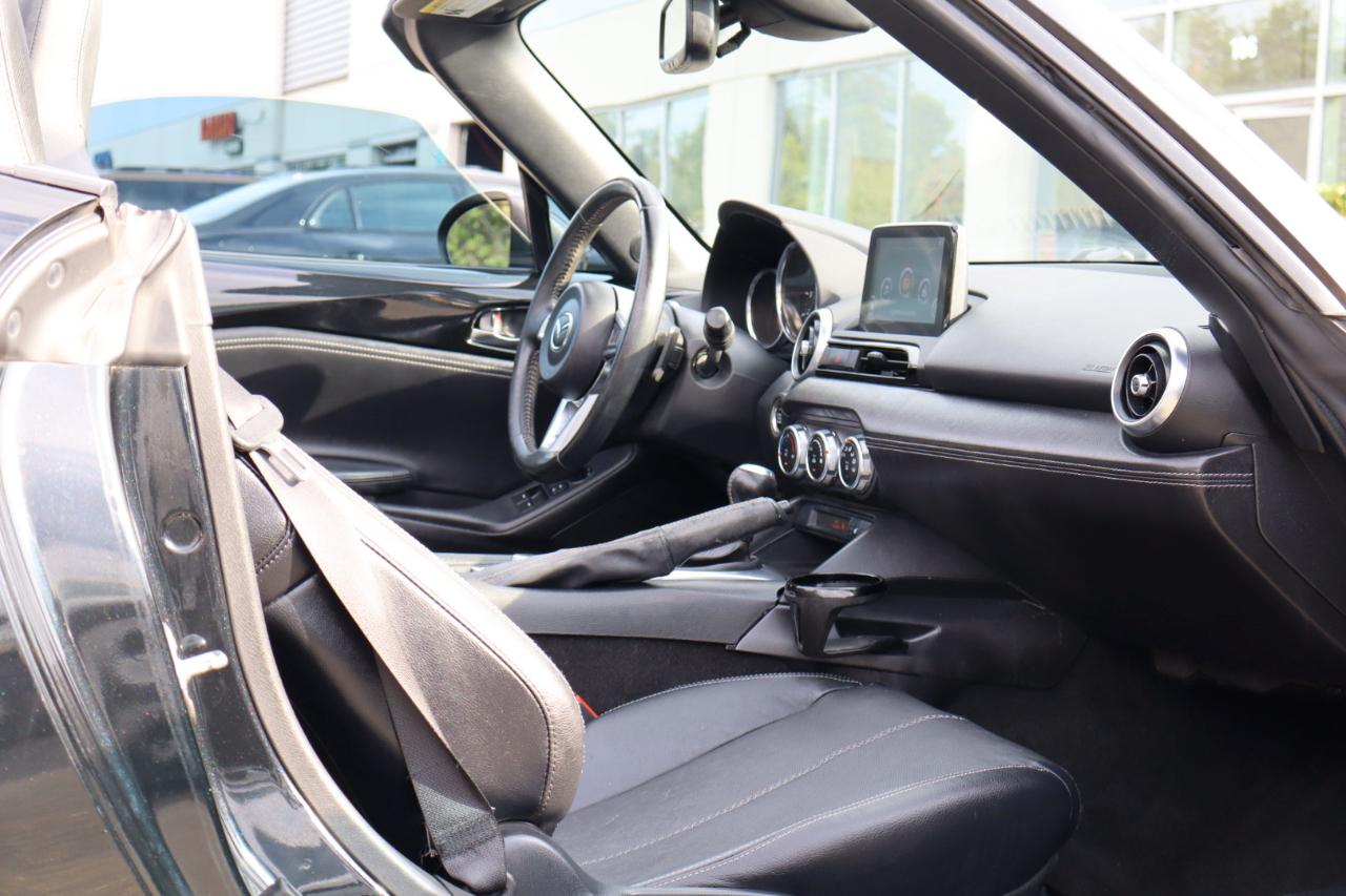 Mazda MX-5 Miata Grand Touring 6AT 2022
