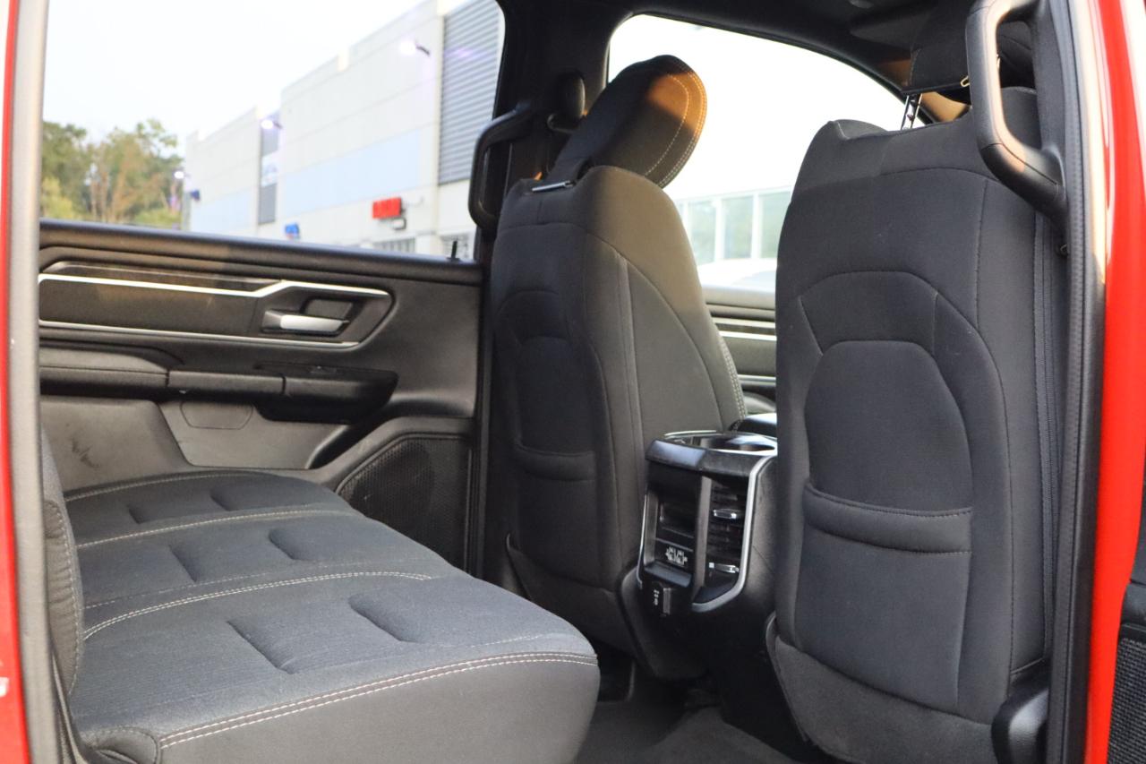 RAM 1500 Big Horn Crew Cab SWB 4WD 2020