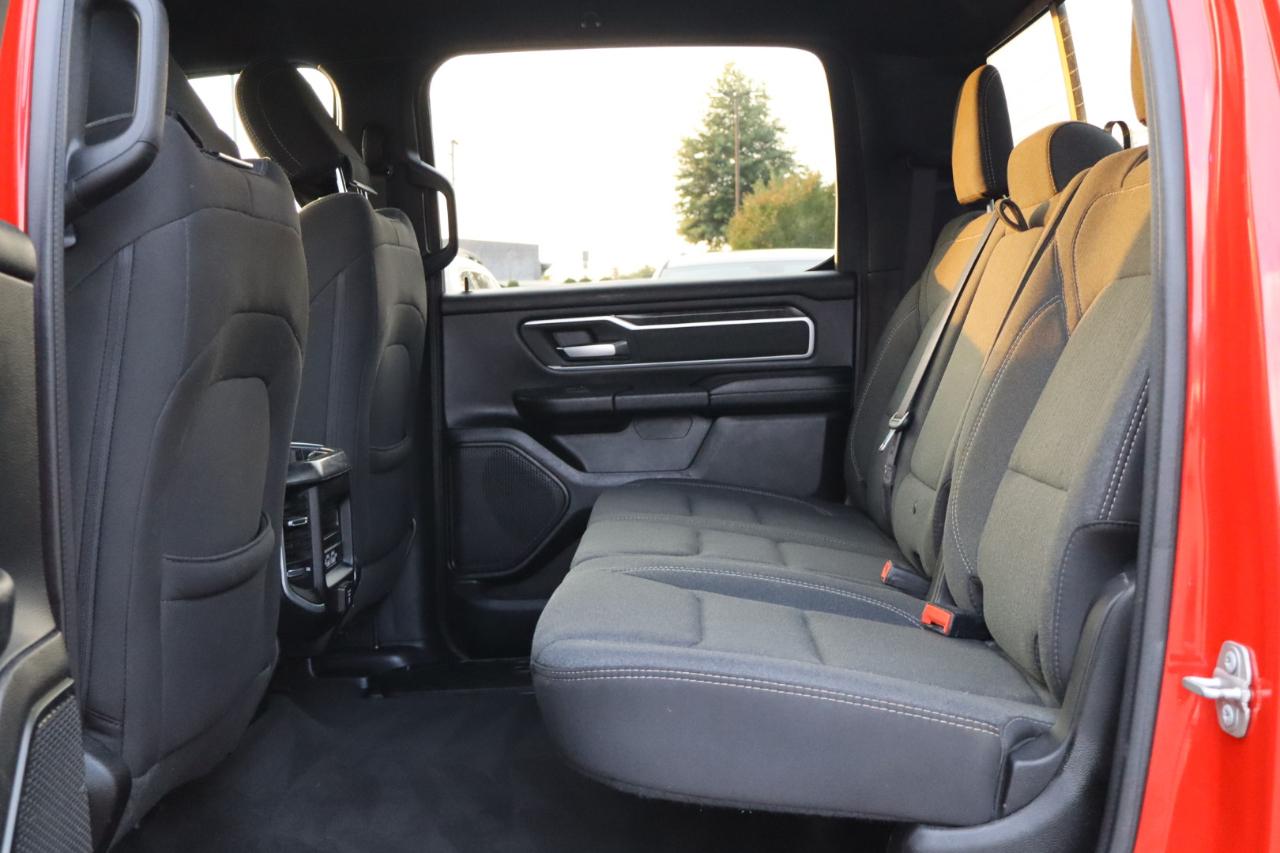 RAM 1500 Big Horn Crew Cab SWB 4WD 2020