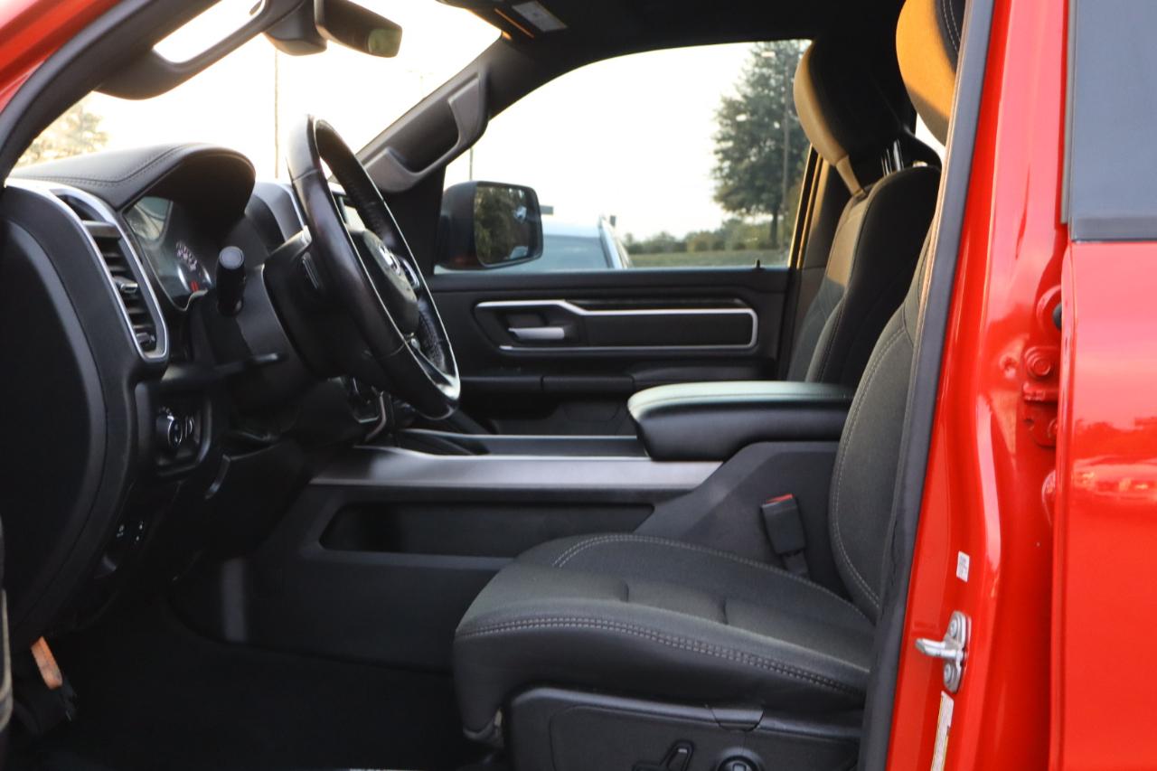 RAM 1500 Big Horn Crew Cab SWB 4WD 2020