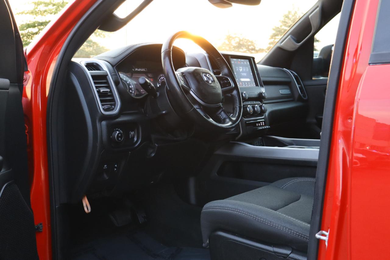 RAM 1500 Big Horn Crew Cab SWB 4WD 2020