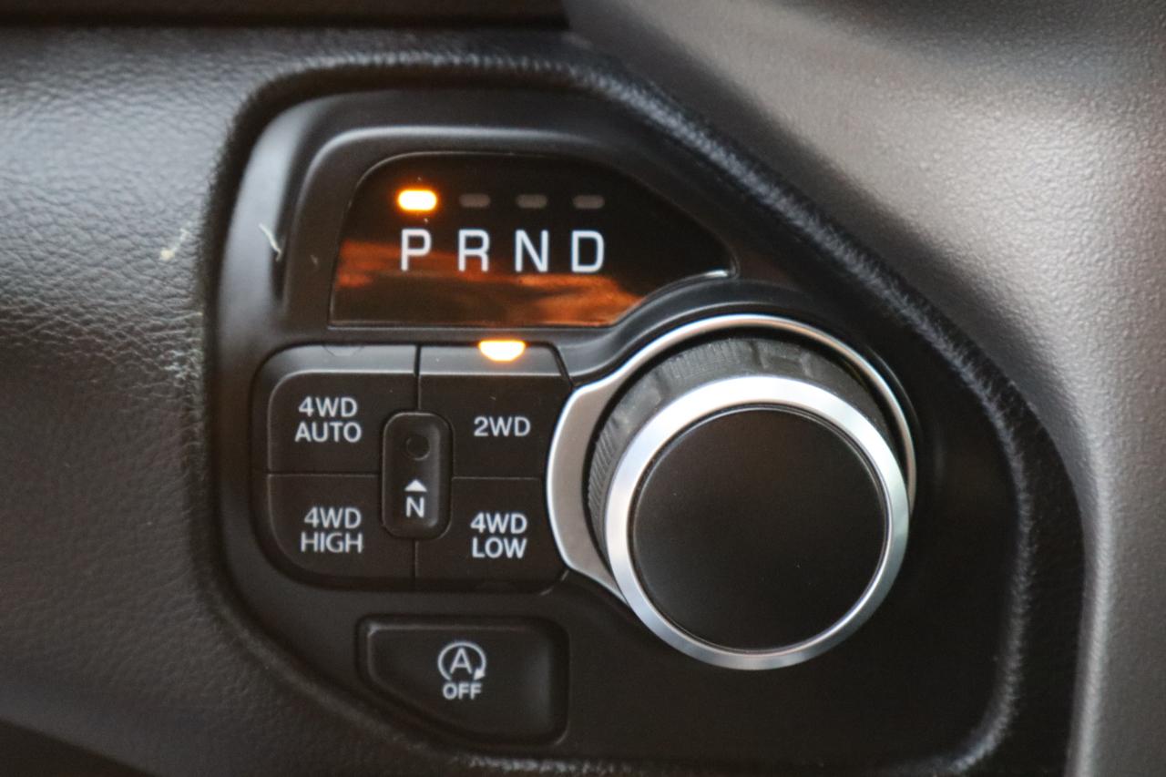 RAM 1500 Big Horn Crew Cab SWB 4WD 2020