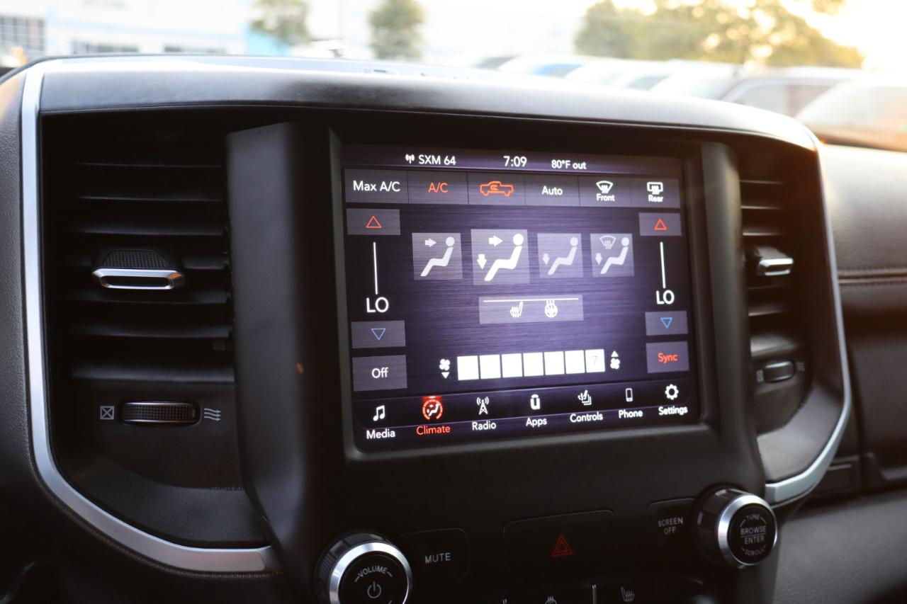 RAM 1500 Big Horn Crew Cab SWB 4WD 2020