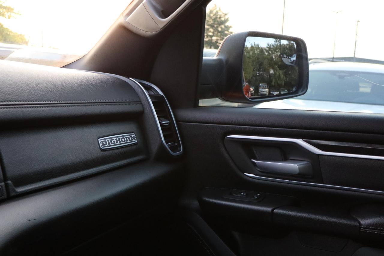 RAM 1500 Big Horn Crew Cab SWB 4WD 2020
