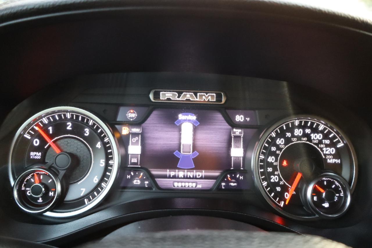 RAM 1500 Big Horn Crew Cab SWB 4WD 2020