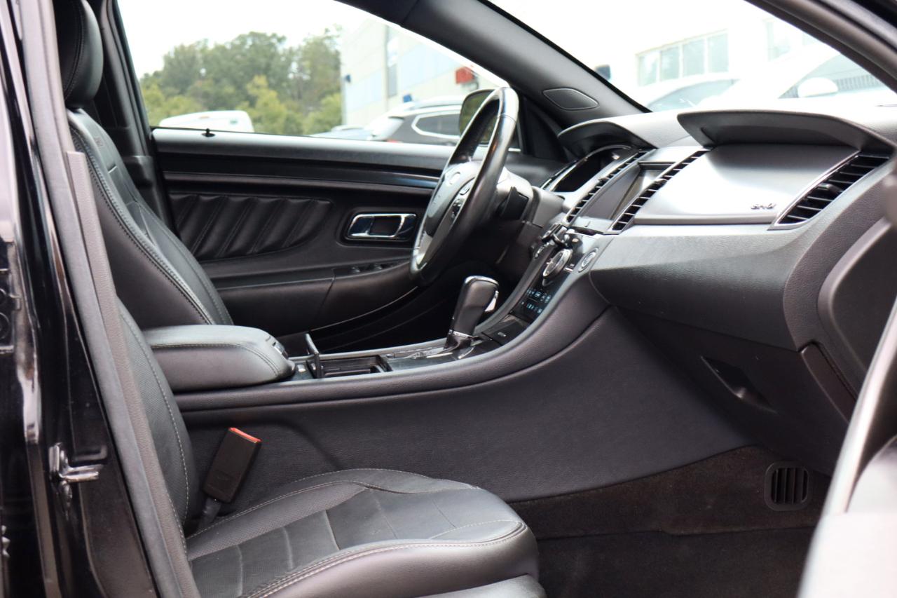 Ford Taurus SHO AWD 2016
