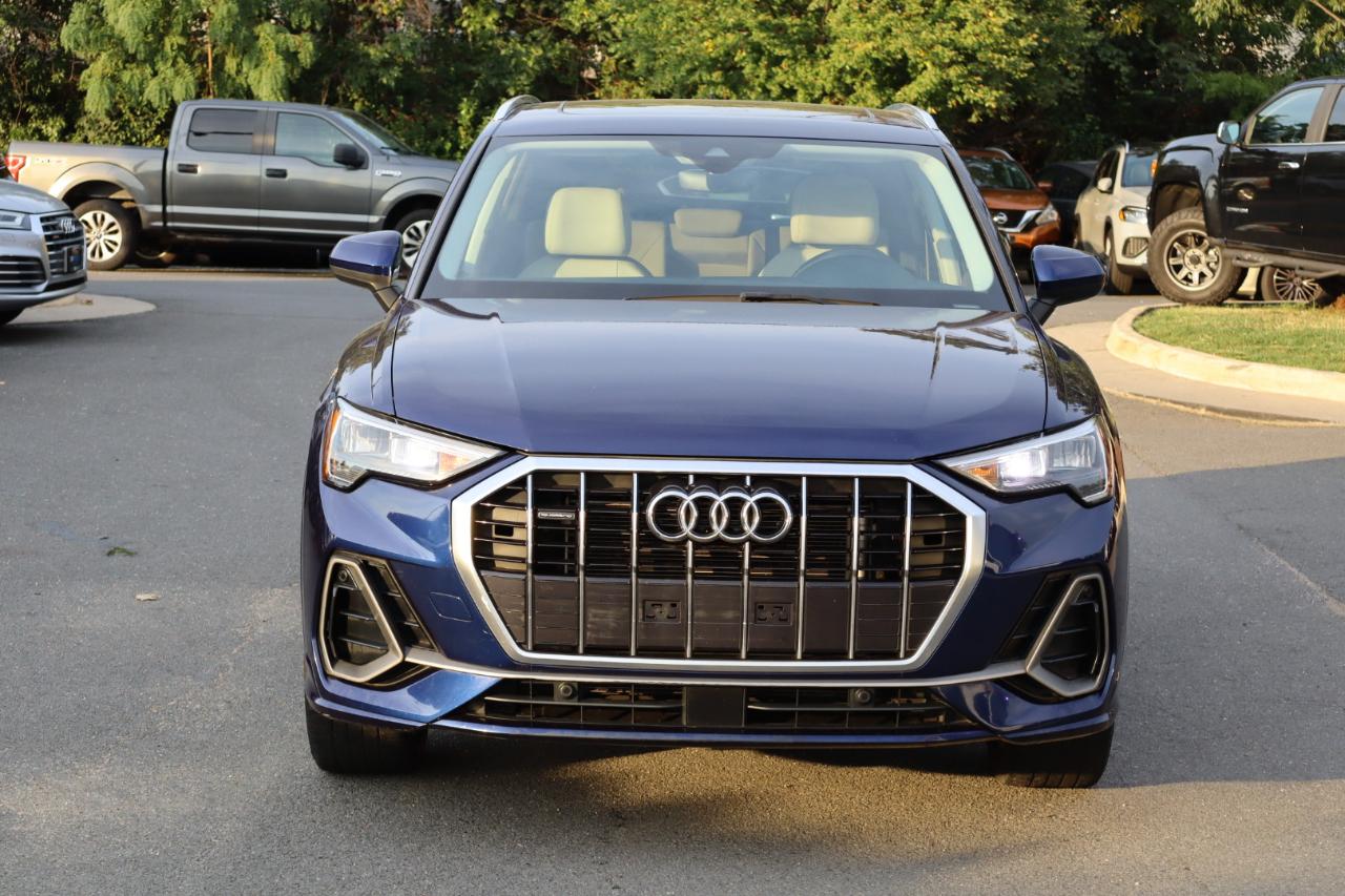 Audi Q3 S line Premium quattro 2022