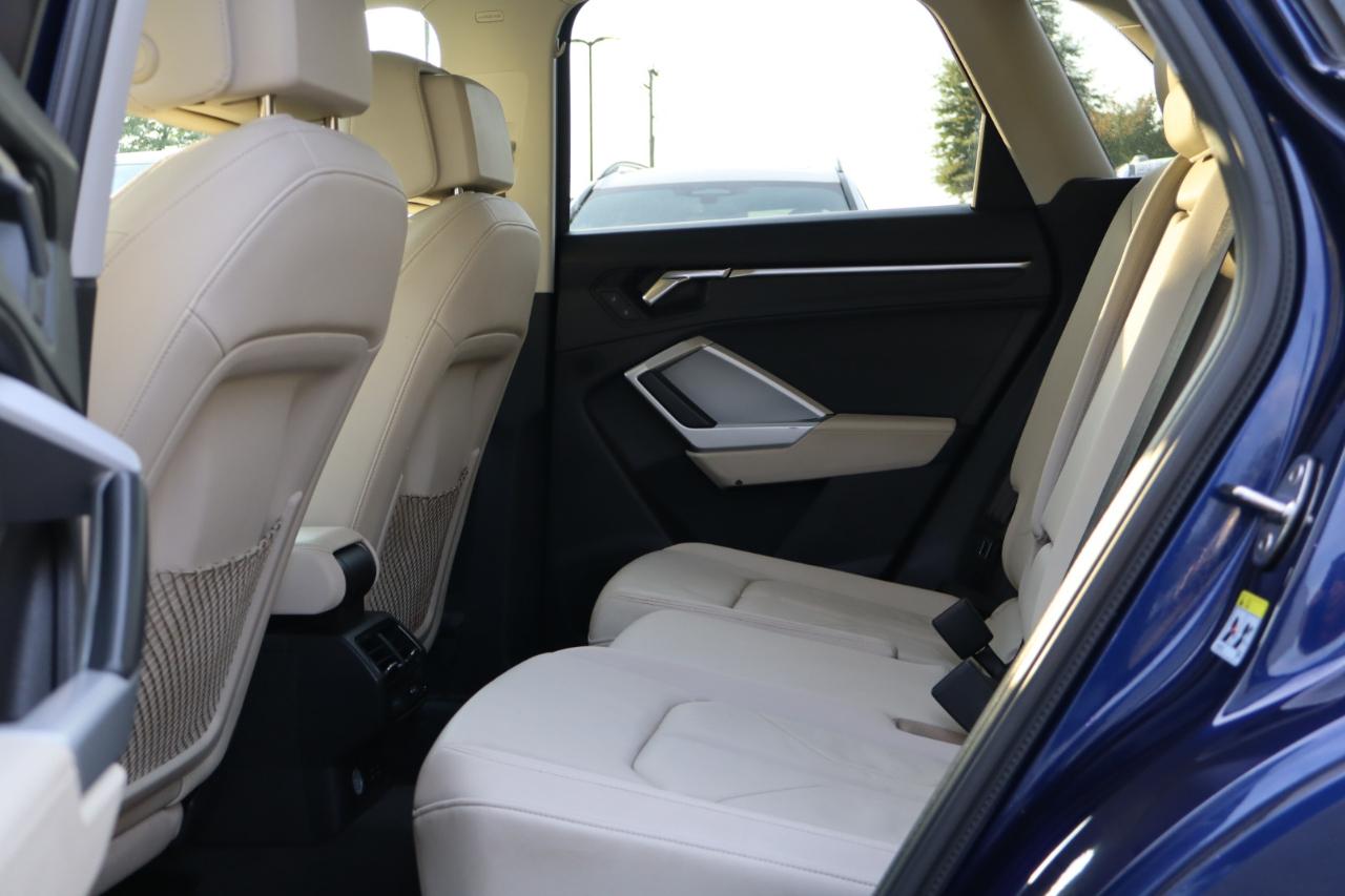 Audi Q3 S line Premium quattro 2022