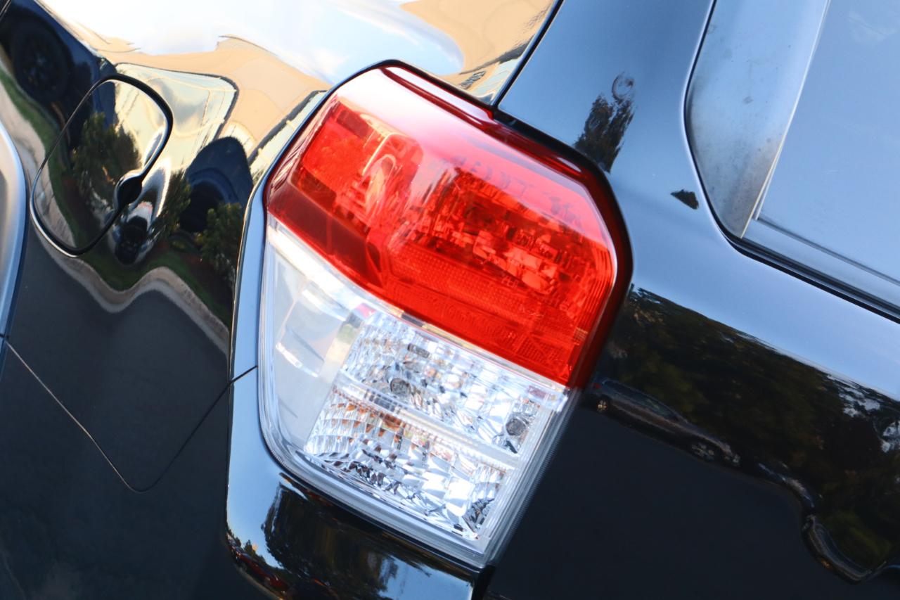 Toyota 4Runner SR5 4WD 2013