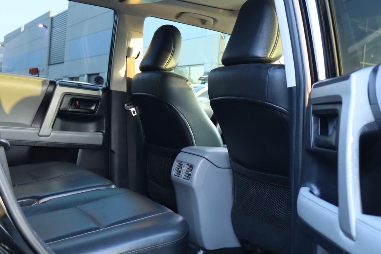 Toyota 4Runner SR5 4WD 2013