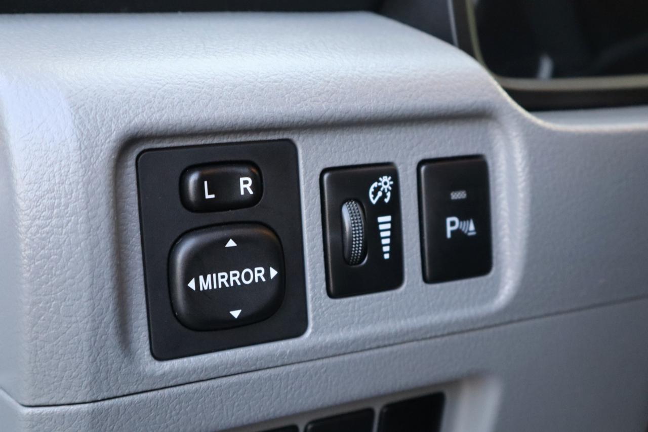 Toyota 4Runner SR5 4WD 2013