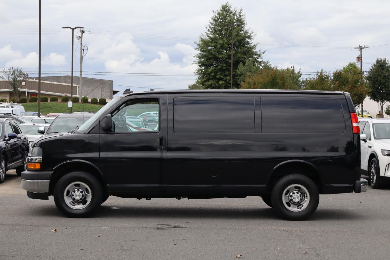 Chevrolet Express photo 5
