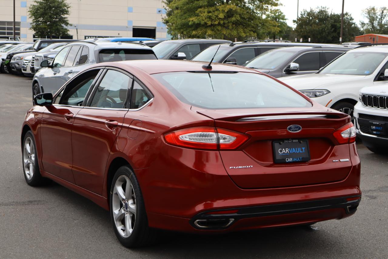 Ford Fusion photo 7