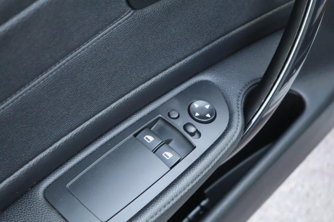 BMW 1-Series 128i Coupe 2013