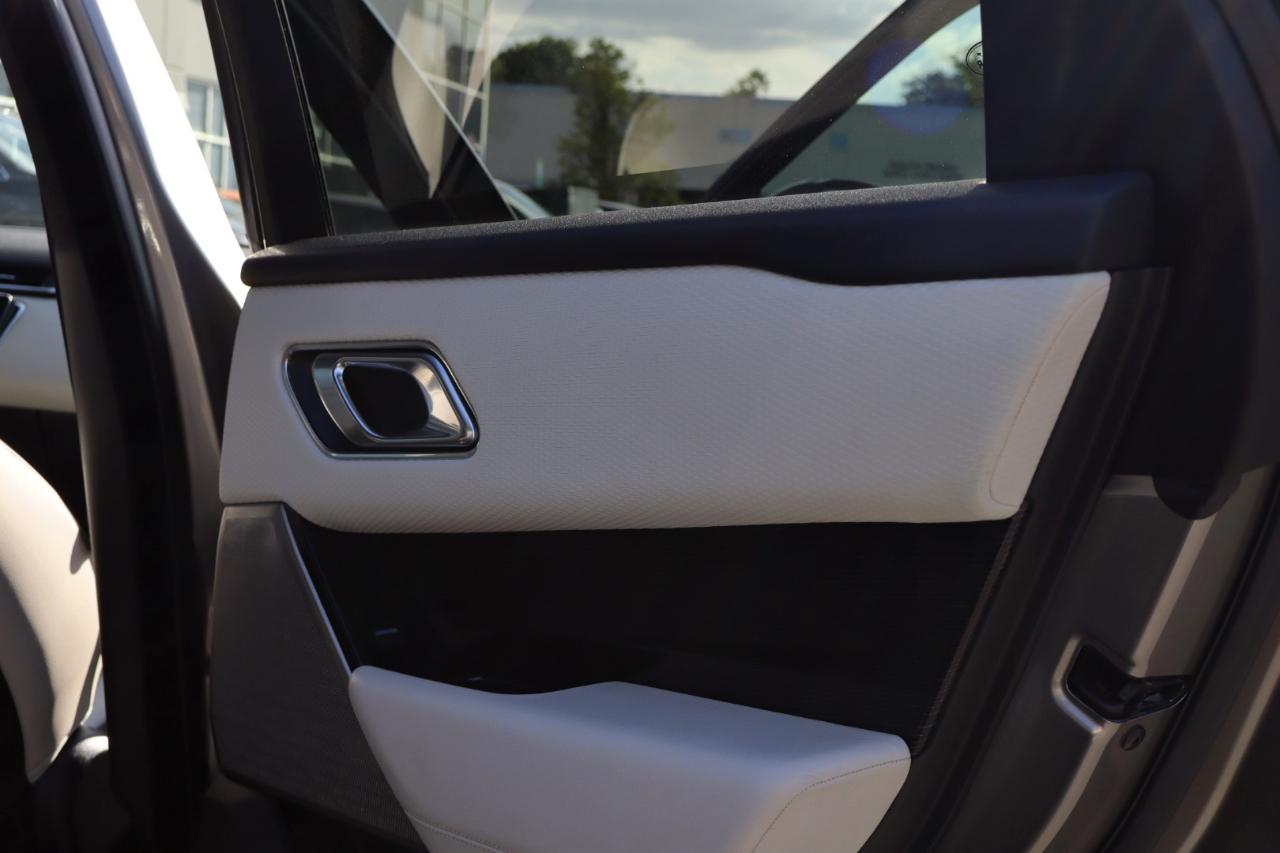 Land Rover Range Rover Velar R-Dynamic SE 2018