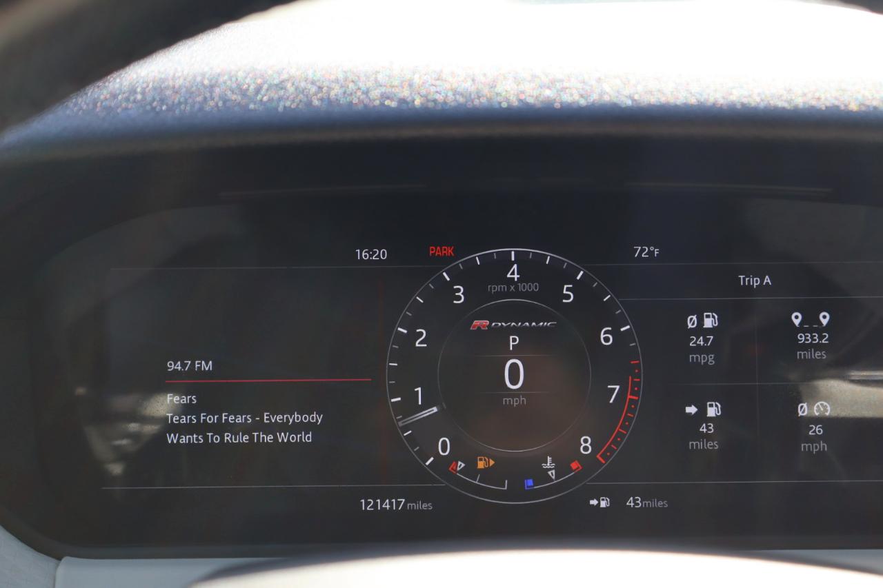 Land Rover Range Rover Velar R-Dynamic SE 2018