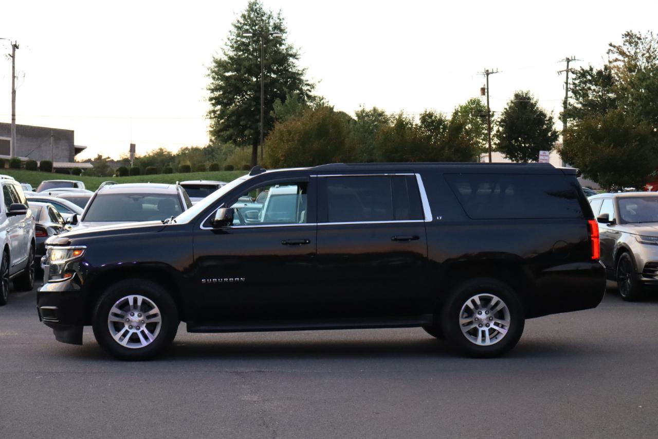 Chevrolet Suburban photo 5