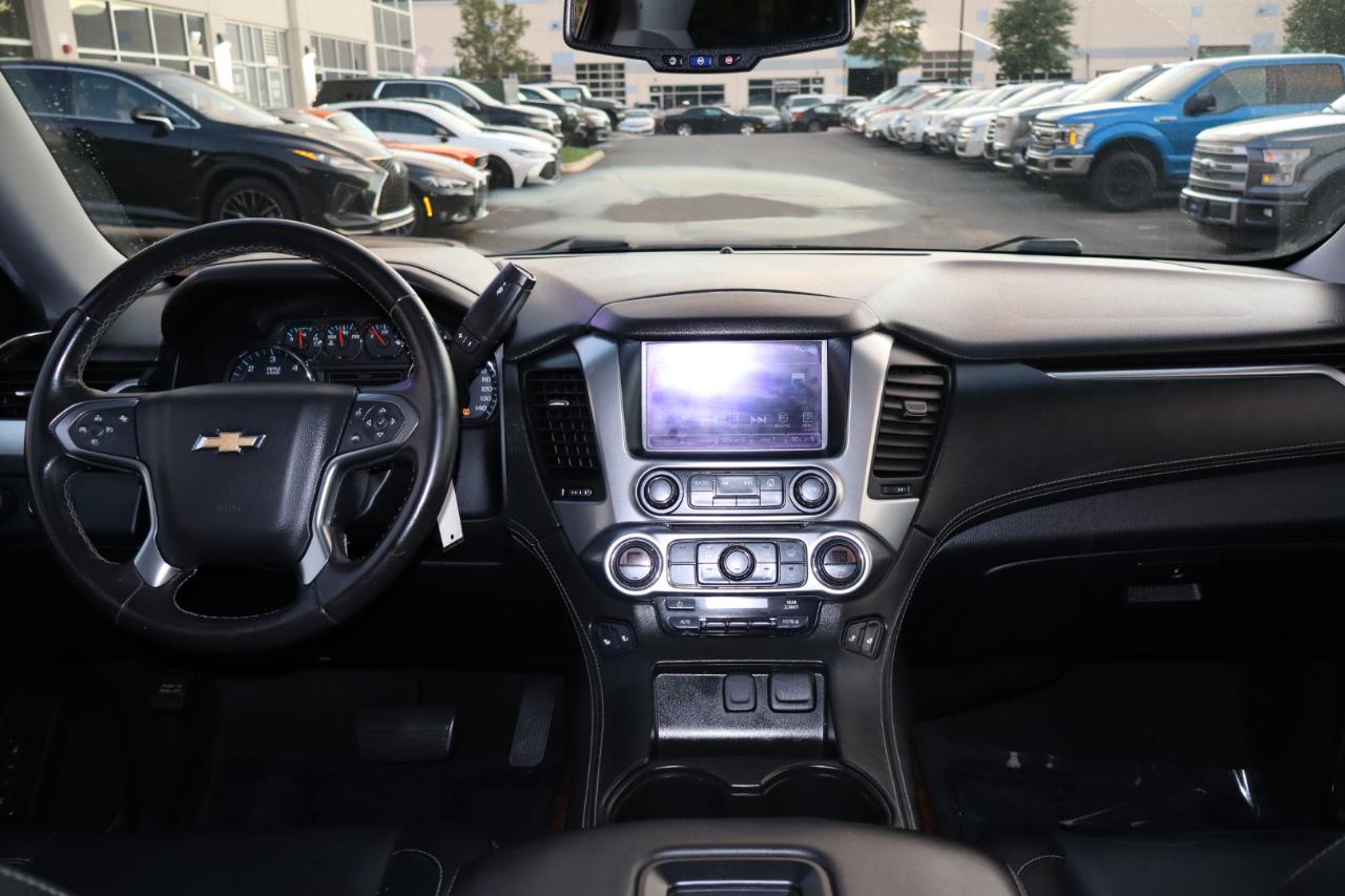 Chevrolet Suburban photo 23