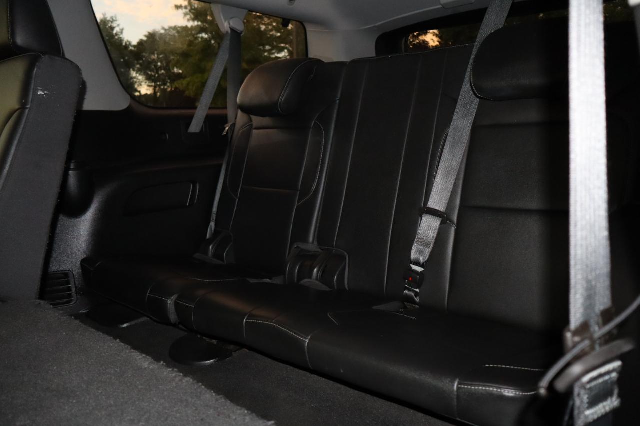 Chevrolet Suburban photo 26