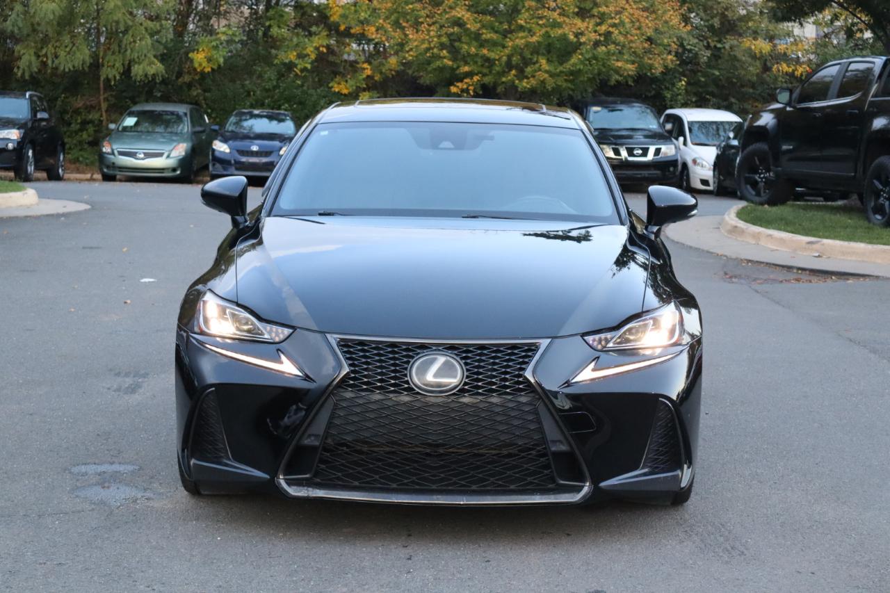 2019 Lexus IS