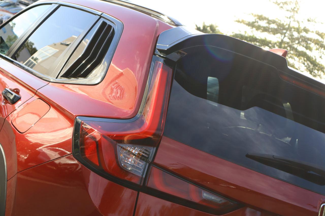 Honda CR-V Hybrid Touring 2023